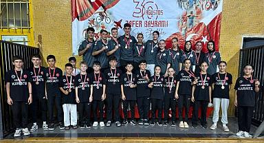 Zafer Kupasında Hendek Farkı!