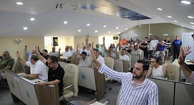 BAŞKAN PÜSKÜLLÜ VE GRUP SÖZCÜLERİ ZABITA HAFTASINI KUTLAYACAK MI?