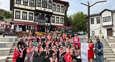 Büyükşehirle Takvimin Geriye Aktığı Unutulmaz Bir Geziye Çıktılar