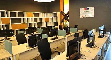 Dijital Gençlik Merkezi Kapılarını Açtı, Kayıtlar Başladı