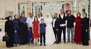 KADER İLE FATİH MUHTEŞEM DÜĞÜNLE DÜNYA EVİNE GİRDİ