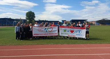 3 EKİM DÜNYA YÜRÜYÜŞ GÜNÜNDE SAĞLIKLI YAŞAM İÇİN ADIMLAR ATILDI