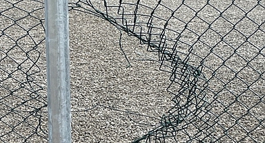 Boğazspor Tesisleri bitmeden, dökülüyor!