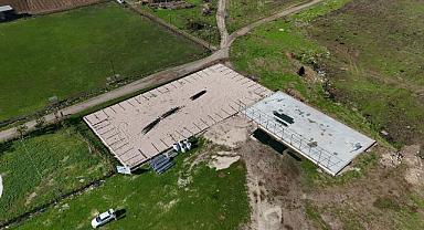 Büyükşehir’den Geyve’de Eşme Ve Bayat’a Spor Kompleksi