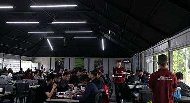 Kampüs Mutfak Yine Gençlerin Vazgeçilmezi