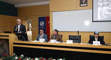 ‘Bir Şehir İki Çınar’ Sempozyumunun İlk Oturumu Faik Baysal Oldu