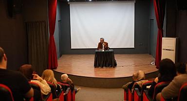 Büyükşehir Akademi’de Felsefe Atölyesi Yoğun Katılımla Başladı