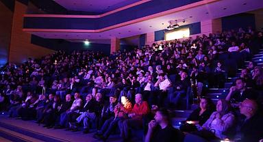 Deli İbram Divanı Oyunu Yoğun İlgiyle Sahnelendi