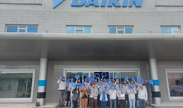 HENDEK İLÇE SAĞLIK MÜDÜRLÜĞÜNDEN, FABRİKA ÇALIŞANLARINA MAVİ HALKA İLE DİYABET FARKINDALIĞI