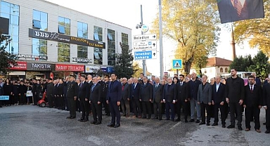 HENDEK'TE HAYAT İKİ DAKİKA DURDU!