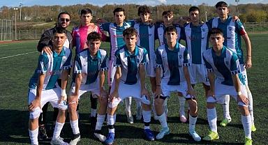 YEŞİLLER RAHAT KAZANDI