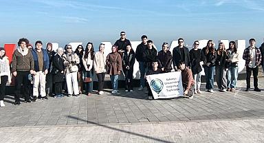 Büyükşehir’in Tanıtım Gezileriyle Adım Adım Şehri Keşfediyorlar