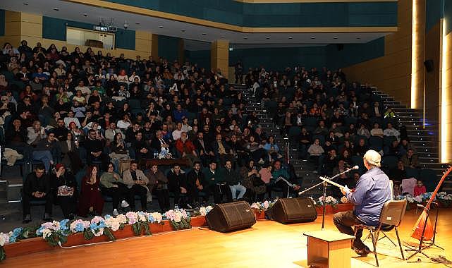 Çetin Akdeniz İle Sakarya’da Türk Halk Müziği Esintisi