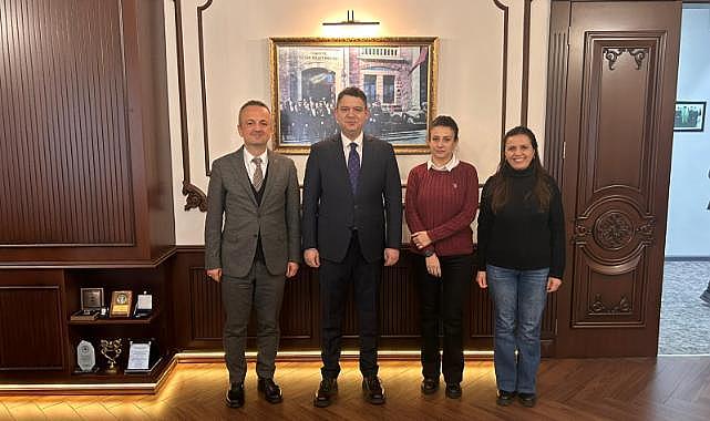 KAYMAKAM GÖKPINAR, KAYMAKAMLIK PERSONELİNİN YENİ YILINI KUTLADI