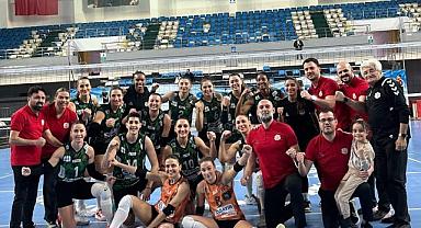 SAKARYANIN SULTANLARI ZİRVE YÜRÜYÜŞÜNE DEVAM EDİYOR