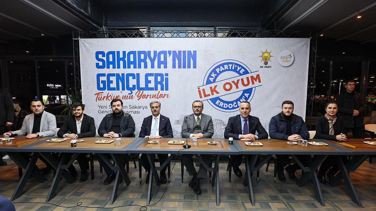 Başkan Alemdar: “Gençlerin yarınları için şehrimizde büyük yatırımları hayata geçiriyoruz”
