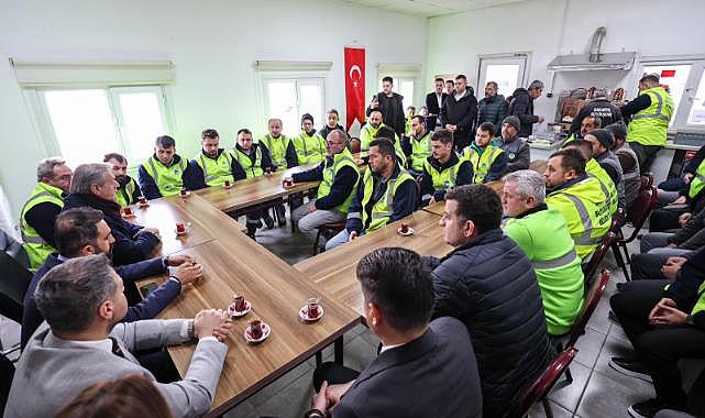 Başkan Yusuf Alemdar Güne Asfalt Ve Karla Mücadele Ekibiyle Başladı