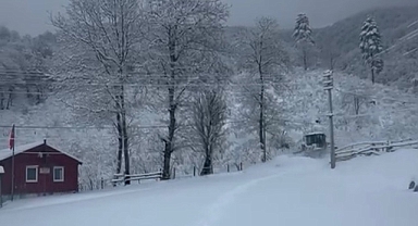 BÜYÜKŞEHİRDEN HENDEK'LE İLGİLİ KARLA MÜCADELE RAPORU