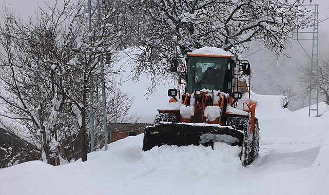 HENDEK’TE KARLA MÜCADELE SEFERBERLİĞİ DEVAM EDİYOR