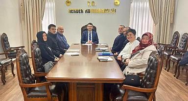 KAYMAKAMLIK BİNASINDA HUZUREVİ BİNASI İÇİN TOPLANTI YAPILDI