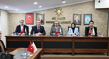 Mahir Ünal’dan AK Parti Sakarya İl Başkanlığı’na Ziyaret