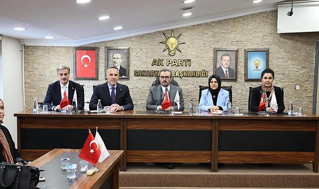 Mahir Ünal’dan AK Parti Sakarya İl Başkanlığı’na Ziyaret