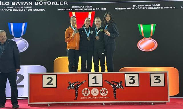 ALYA EKİZOĞLU GURURLANDIRDI