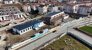 Arifiye’de Binlerce Genci Heyecanlandıran İlerleyiş Havuzun Yaz Sezonunda Kapılarını Açması Hedefleniyor