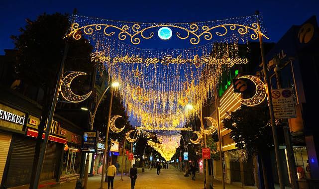 Çark Caddesi’nde Işıl Işıl Ramazan