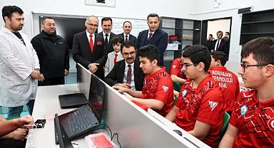 Din Öğretimi Genel Müdürü Dr. Ahmet İşleyen Sakarya’da Okul Ziyaretlerinde Bulundu