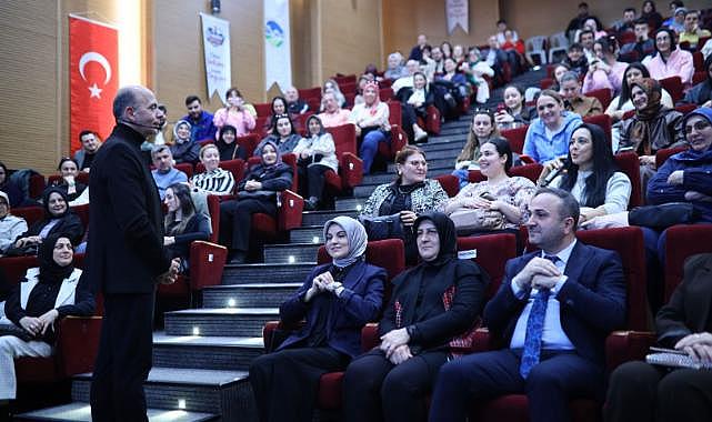 ERENLER GELİŞİM AKADEMİSİ’NİN İLK KONUĞU CEM ÖĞRETİR OLDU