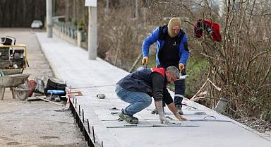 HENDEK BELEDİYESİNİN SAHA ÇALIŞMALARI MAHALLE MAHALLE SÜRÜYOR