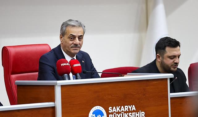 Başkan Alemdar Birileri Çelik Çomak Oynarken, Biz Hizmet Üretiyoruz