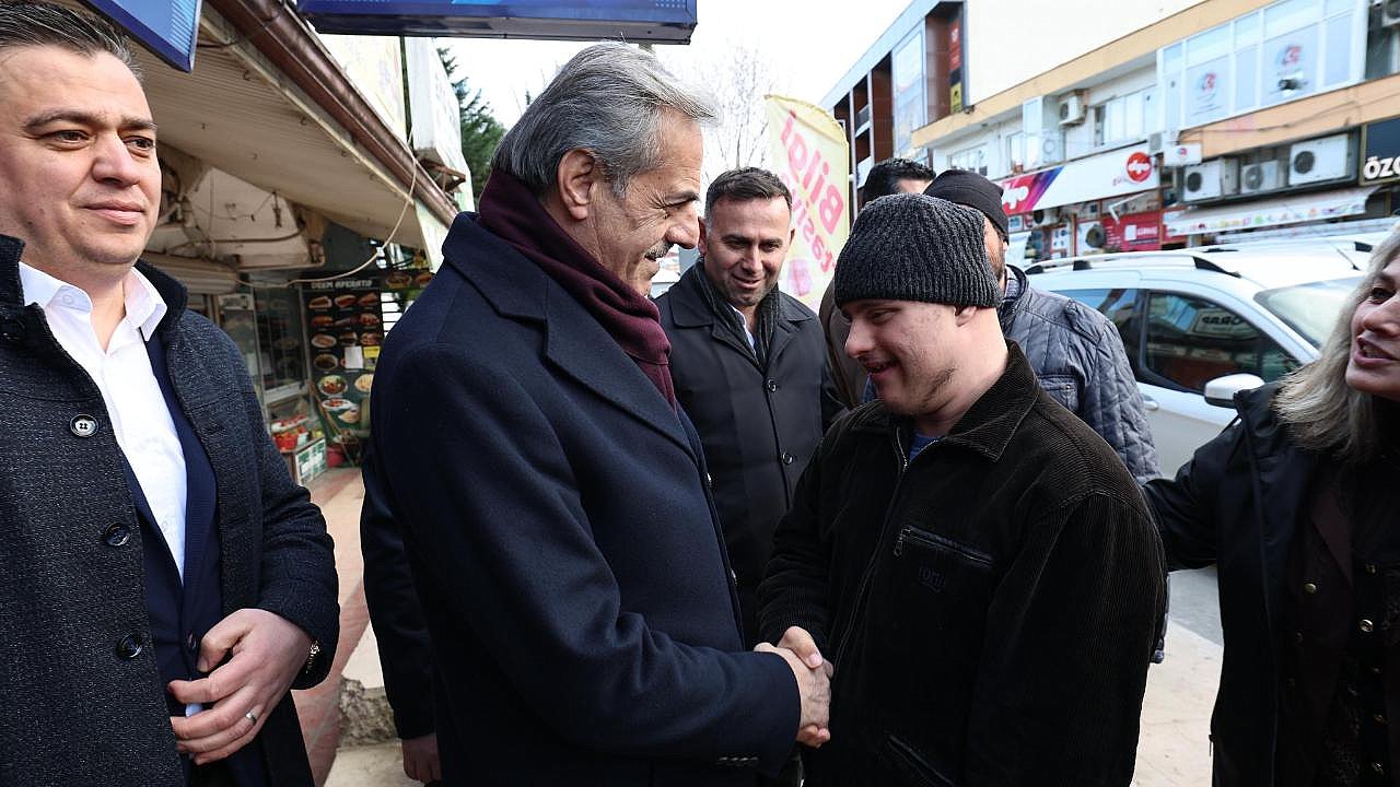 Başkan Alemdar, Kaynarca ve Ferizli'de projeleri inceledi