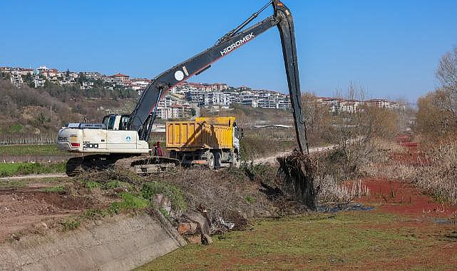 Çark Deresi’nin 5 Kilometrelik Güzergâhı Titizlikle Temizleniyor