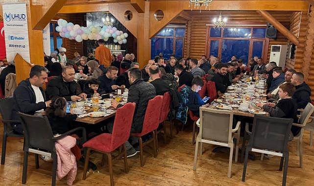 HENDEKLİ HAFRİYATÇILAR İFTARDA BULUŞTU