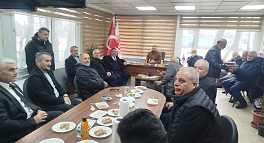 HENDEKLİ MUHTARLAR BAYRAMLAŞTI