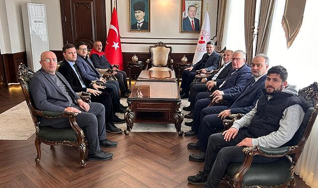 SAKARYA İL TARIM VE ORMAN MÜDÜRÜ ASIM BAŞ, KAYMAKAM GÖKPINAR'I ZİYARET ETTİ.