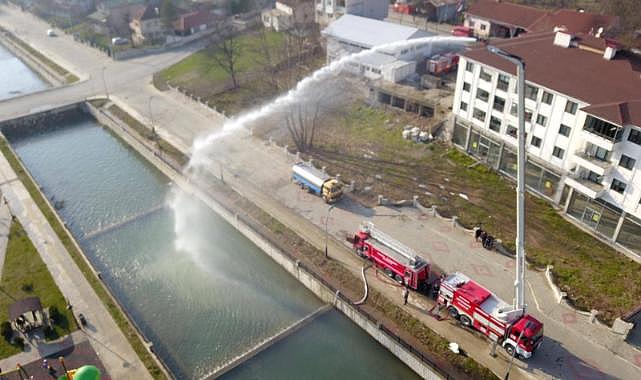 BİZ BU KÖPÜKLENMEYİ 5-6 YIL ÖNCE ULUDERE ÇAYINDA GÖRMÜŞTÜK!