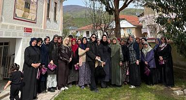 Büyükşehir’in “Kadın Kadına” projesi Akyazı’da devam etti