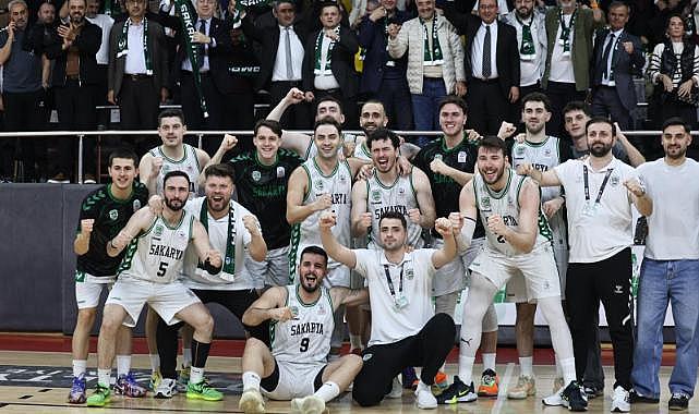 Büyükşehir Play-Off’a Galibiyetle Başladı 87-81