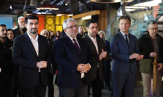 Genç Sanatçıların Hazırladığı “Topraktan Geleneğe Çini” Sergisi OSM’de Açıldı