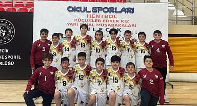 HENDEK ŞEHİT MAHMUTBEY ORTAOKULU FARKLI KAZANDI!