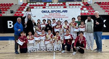 Hendek Şehit Mahmutbey Ortaokulu Türkiye Finallerinde!