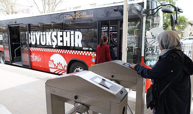 Sakarya ulaşımında en çok Metrobüsler tercih edildi.
