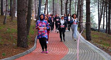 Sapanca’da Bahar Koşusu Heyecanı 700 Sporcu Huzur Koridoru’nda Buluştu