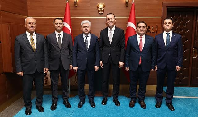 Türkiye Uzay Ajansı Başkanı Yusuf Kıraç Sakarya'da