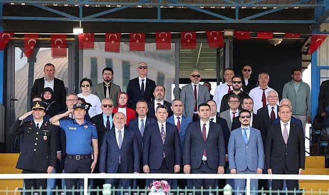 19 MAYIS ATATÜRK'Ü ANMA GENÇLİK VE SPOR BAYRAMI HENDEK'TE COŞKUYLA KUTLANDI
