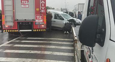 Hendek 2.OSB'den Yangına giden itfaiye aracı zincirleme kazaya karıştı 