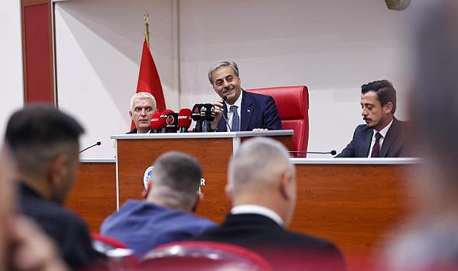 Başkan Alemdar Büyükşehir Meclis Toplantısında müjdeleri verdi!